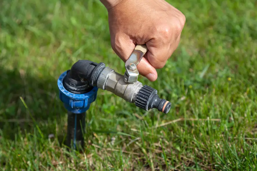 How Sprinkler System Installation Reduces Water Waste in Phoenix, AZ How Sprinkler System Installation Reduces Water Waste in Phoenix, AZ